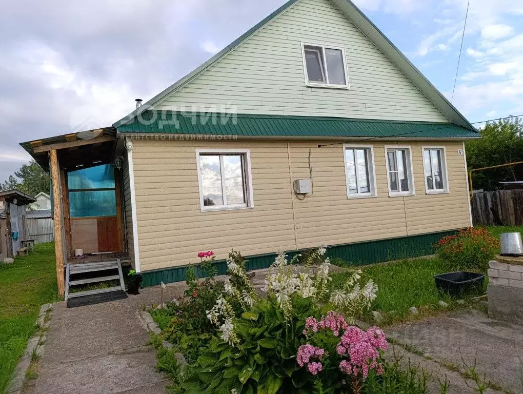 Дом в Чувашия, Шумерля ул. Чернышевского, 6 (50 м) - Фото 1