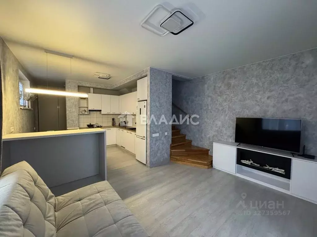 Таунхаус в Калининградская область, Гурьевск пер. Березовый, 33Б (80 ... - Фото 1