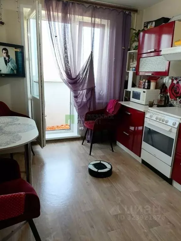 3-к кв. Красноярский край, Красноярск ул. Светлова, 42 (69.0 м) - Фото 2