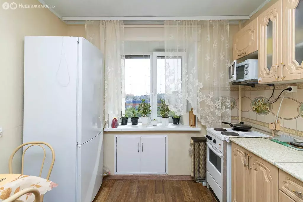 3-комнатная квартира: Тюмень, Профсоюзная улица, 65 (57.2 м) - Фото 2