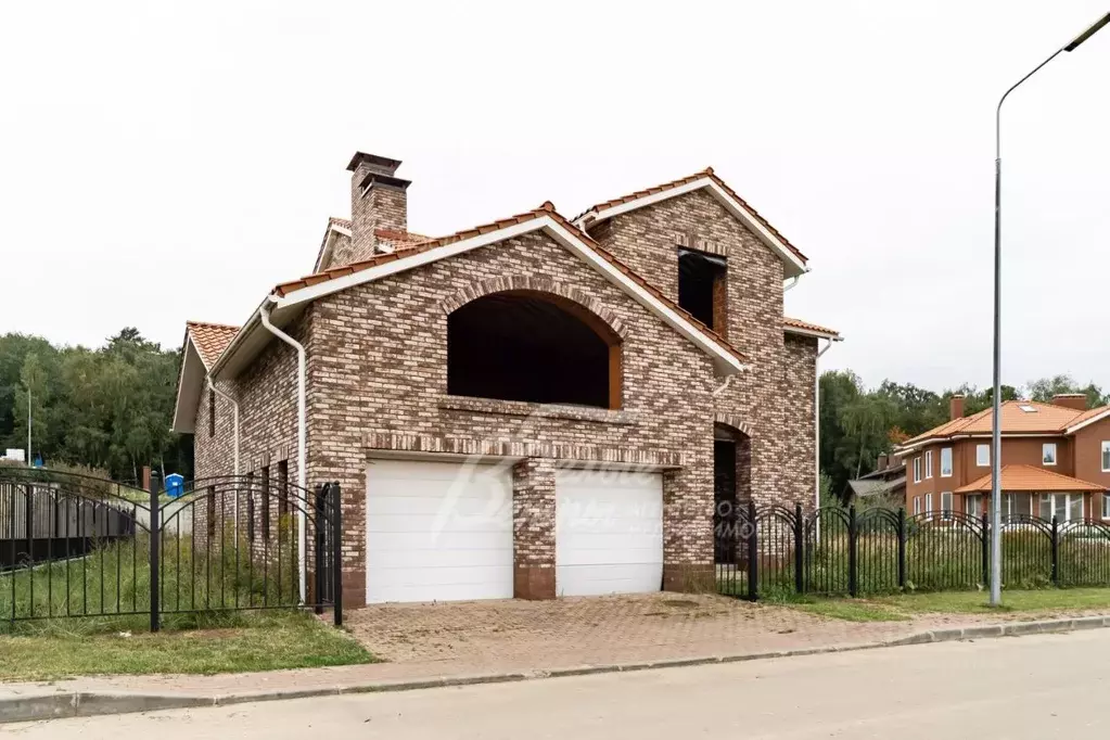 Дом в Москва д. Нижнее Валуево, ул. Валуевская Слобода (415 м) - Фото 2