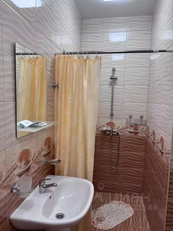 Комната Краснодарский край, Геленджик ул. Куйбышева, 14/2 - Фото 2