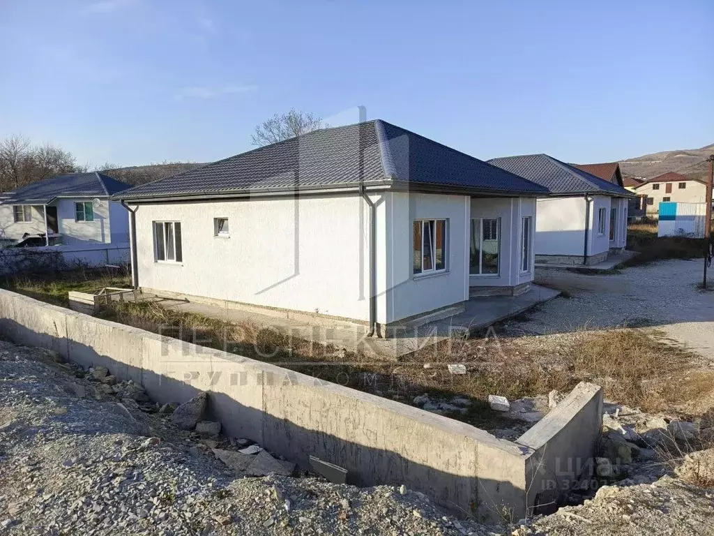 Дом в Краснодарский край, Новороссийск городской округ, с. Гайдук пер. ... - Фото 2