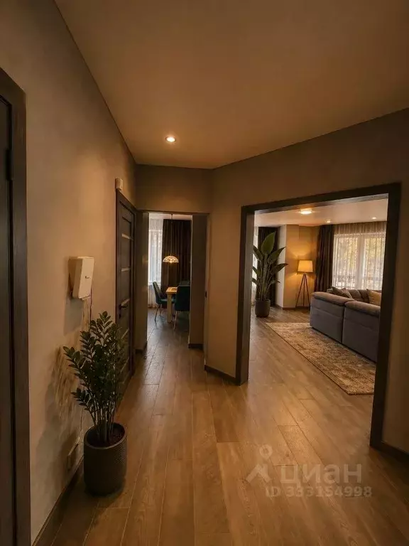 2-к кв. Хакасия, Абакан ул. Комарова, 24Б (71.0 м) - Фото 2