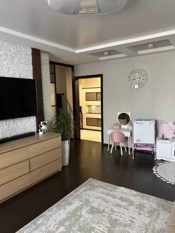 2-к кв. Свердловская область, Екатеринбург ул. Комсомольская, 78 (69.5 ... - Фото 2