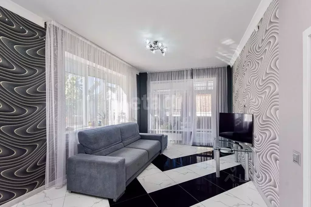 Дом в Краснодарский край, Краснодар ул. Парниковая, 20 (117 м) - Фото 1