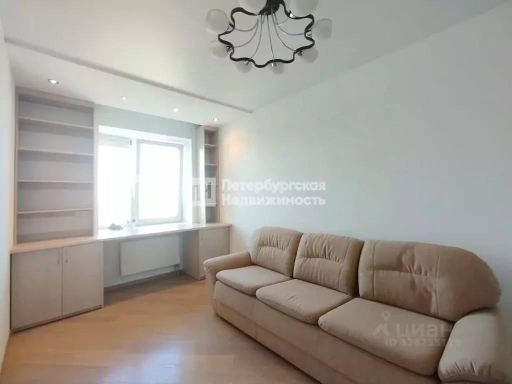 1-к кв. Санкт-Петербург ул. Есенина, 1к1 (36.1 м) - Фото 1