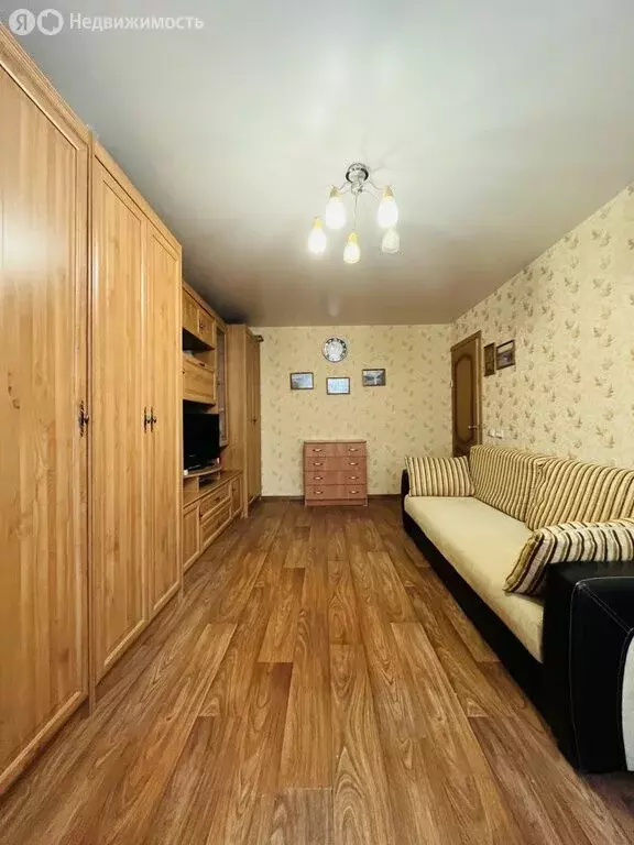 1-комнатная квартира: Бор, улица Тургенева, 105 (33.9 м) - Фото 1