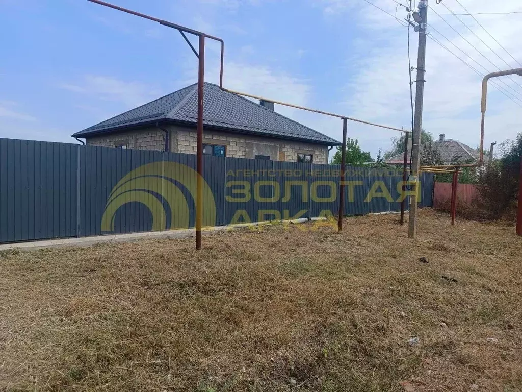 Дом в Краснодарский край, Абинский район, Мингрельское с/пос, ... - Фото 2