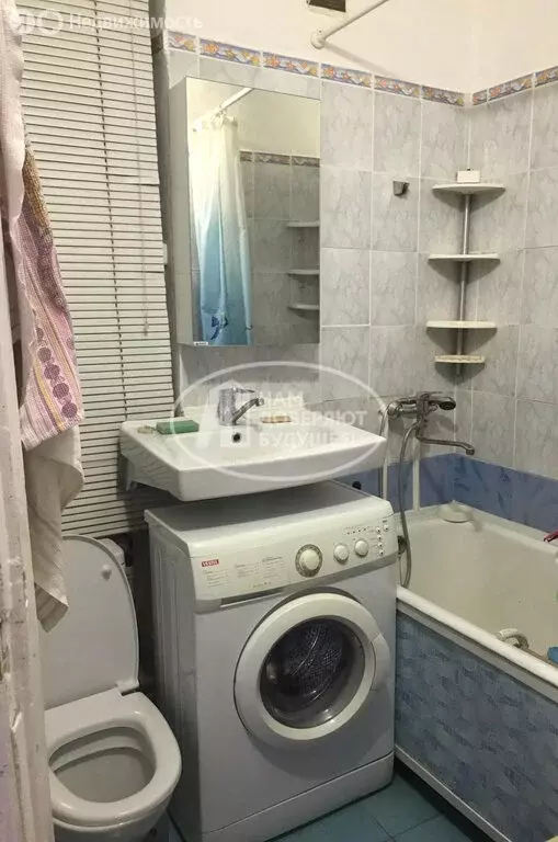 2-комнатная квартира: Лысьва, улица Металлистов, 24 (41.7 м) - Фото 1