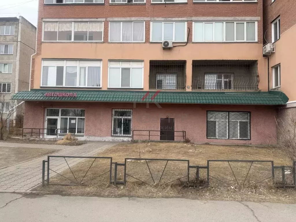 Помещение свободного назначения в Хакасия, Абакан ул. Комарова, 24 (71 ... - Фото 1