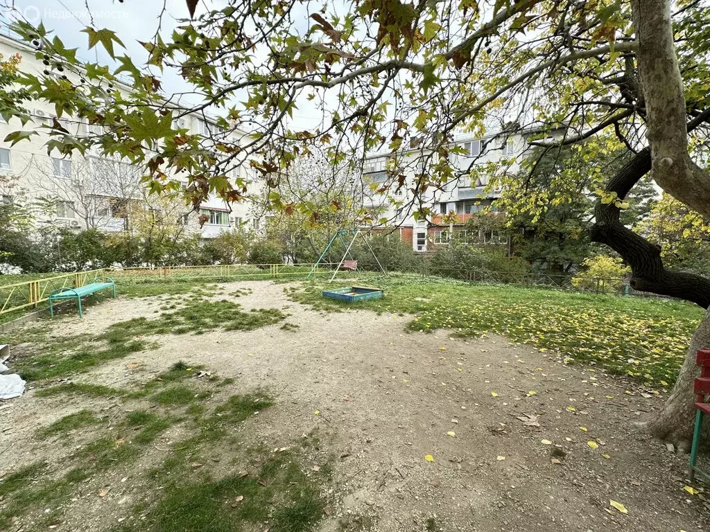 3-комнатная квартира: Новороссийск, улица Глухова, 14 (81.6 м) - Фото 2