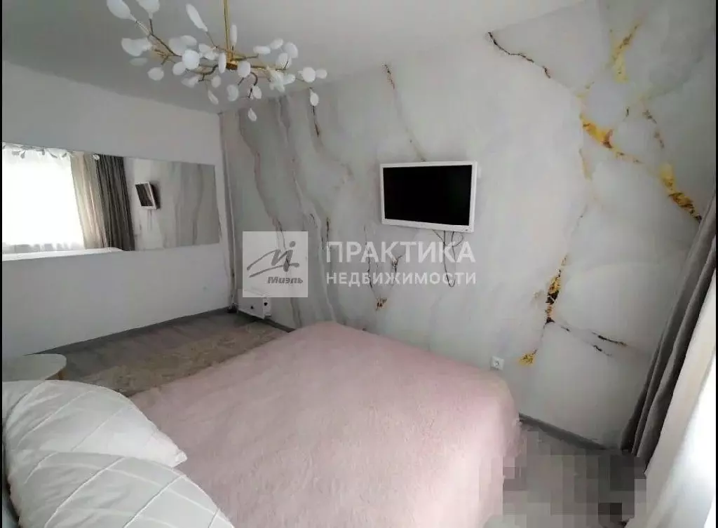 Продается 3-комнатная квартира - Фото 2