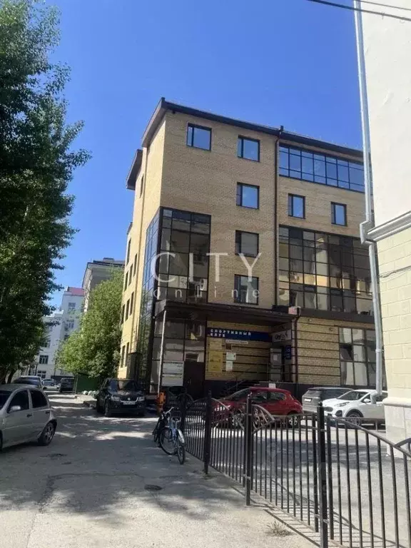 Помещение свободного назначения в Тюменская область, Тюмень ул. ... - Фото 1
