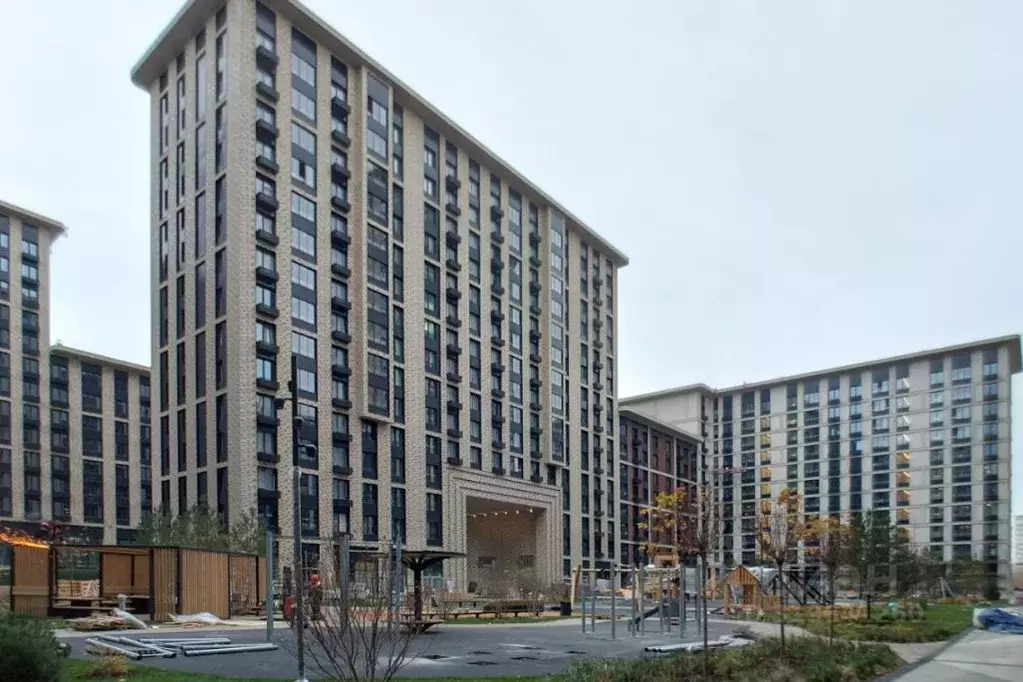 3-к кв. Москва Винницкая ул., 8к4 (80.0 м) - Фото 1