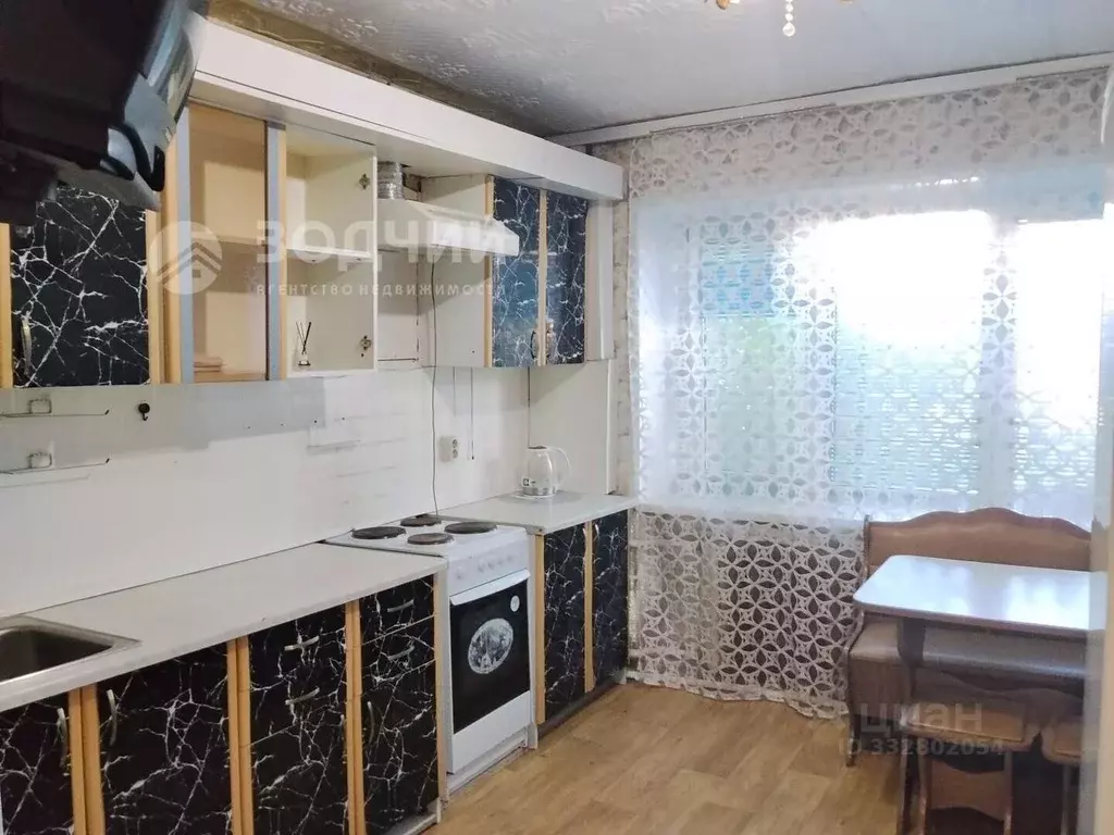 Комната Чувашия, Шумерля ул. Чернова, 17 (32.5 м) - Фото 1
