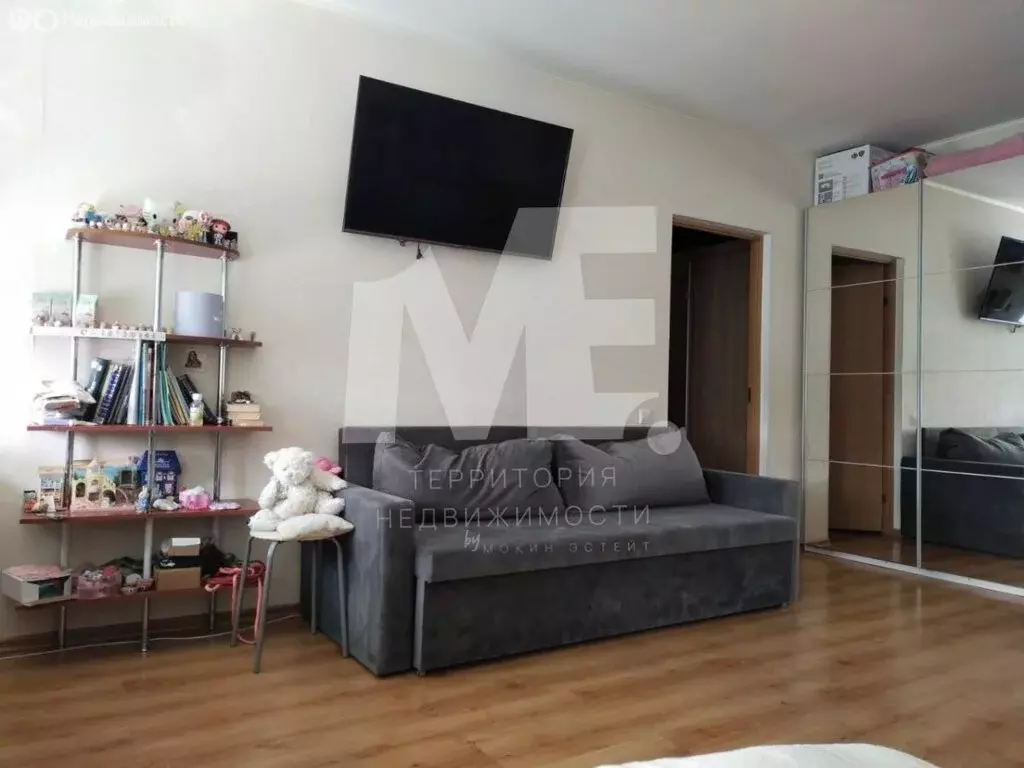 2-комнатная квартира: Калининград, улица Виктора Гакуна, 10 (60 м) - Фото 1