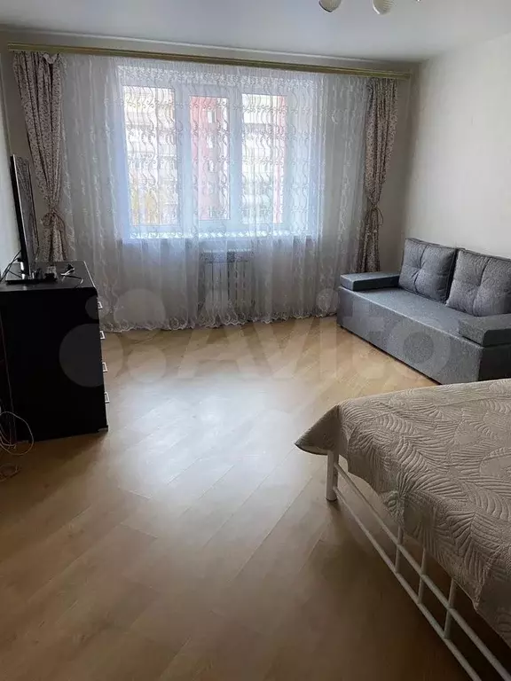 1-к. квартира, 44 м, 5/10 эт. - Фото 1