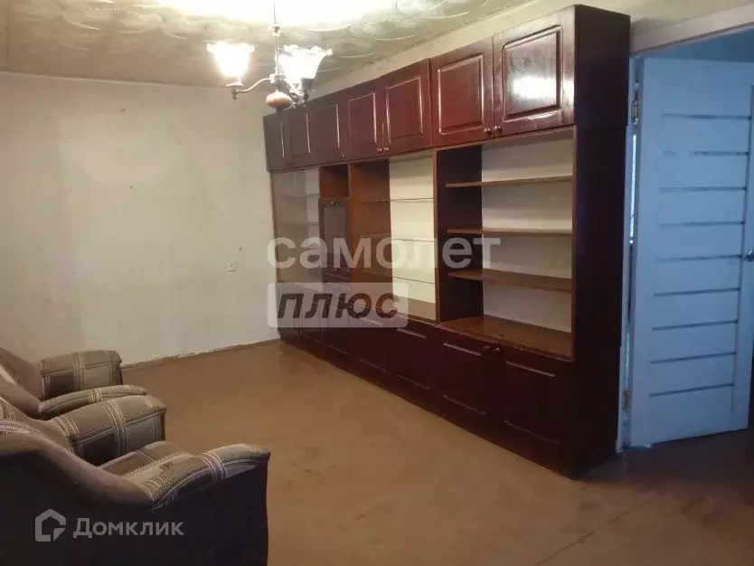 Продаётся 4-к квартира, 60.8 м - Фото 1