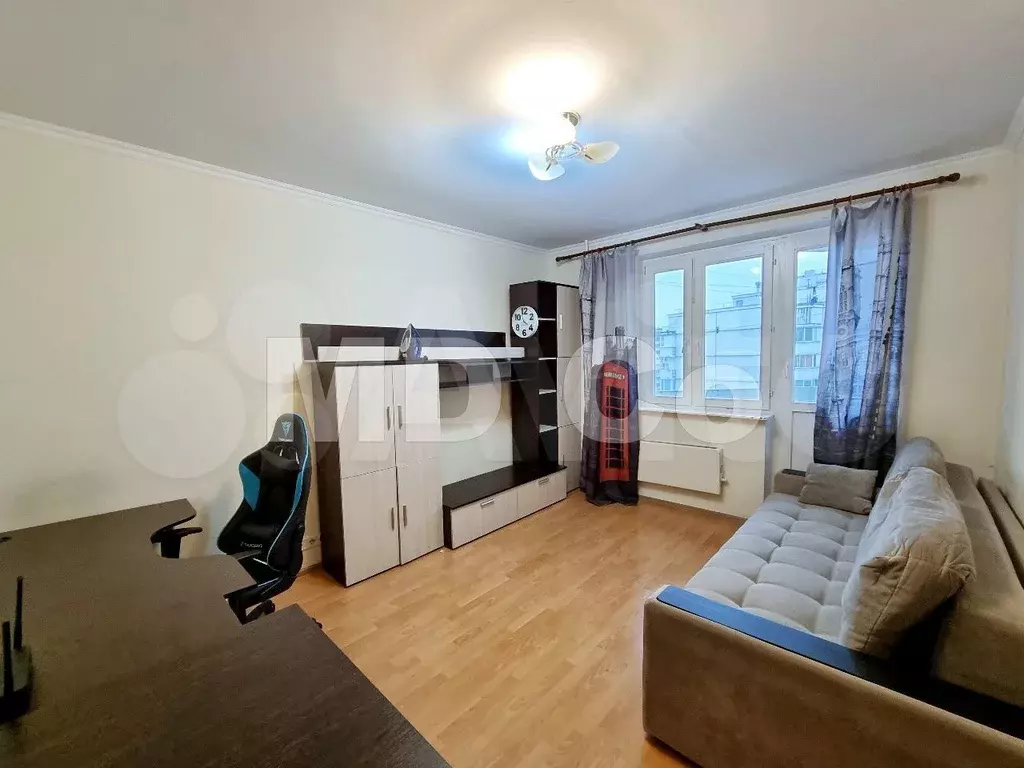 1-к. квартира, 36 м, 8/8 эт. - Фото 1