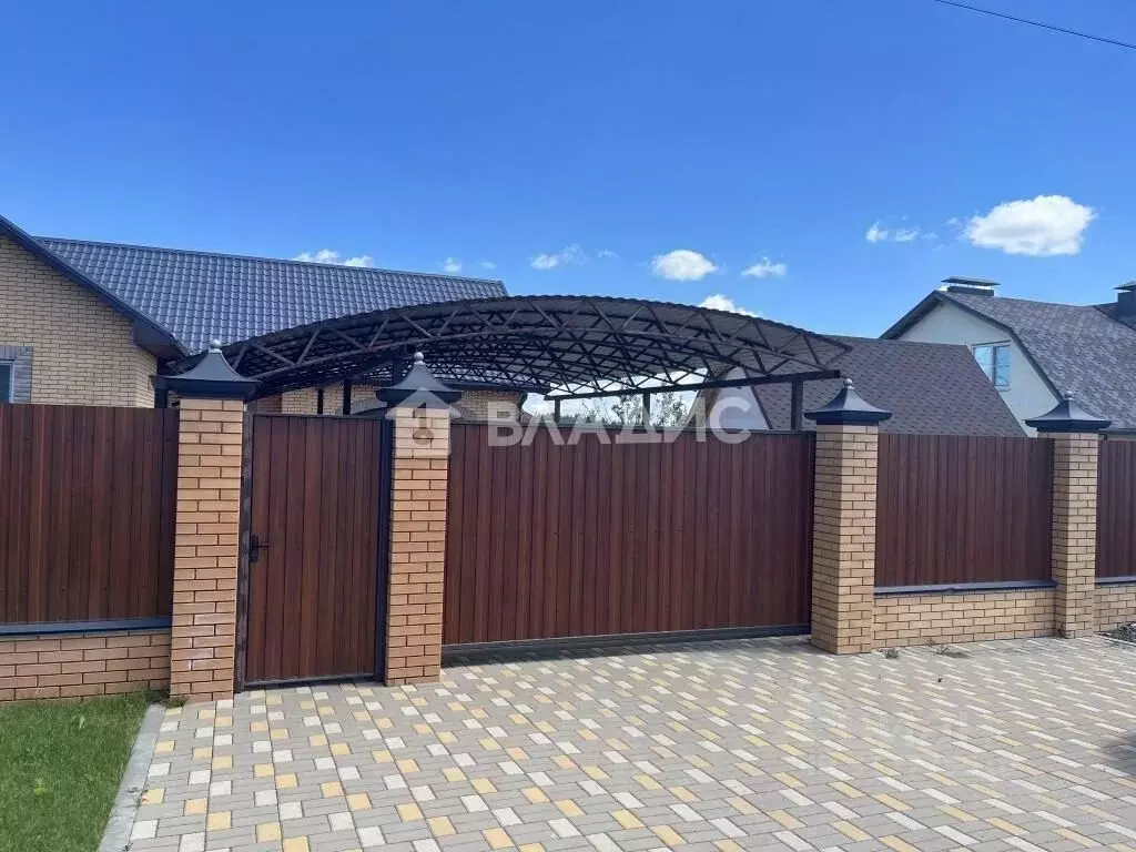 Дом в Белгородская область, Белгородский район, Никольское с/пос, с. ... - Фото 2