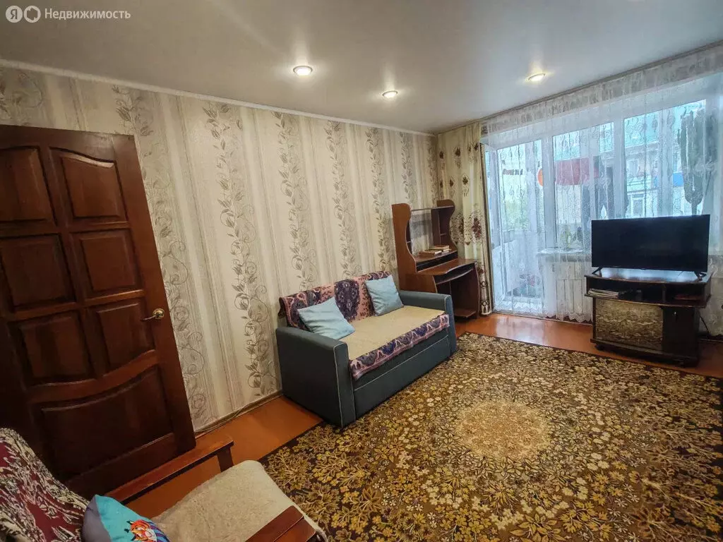 3-комнатная квартира: Мценск, улица Катукова, 6 (52 м) - Фото 2