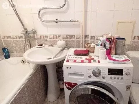 3-комнатная квартира: Томск, улица Фёдора Лыткина, 6 (56.3 м) - Фото 1