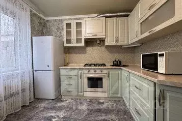 2-к кв. Брянская область, Брянск ул. Есенина, 30 (57.0 м) - Фото 0
