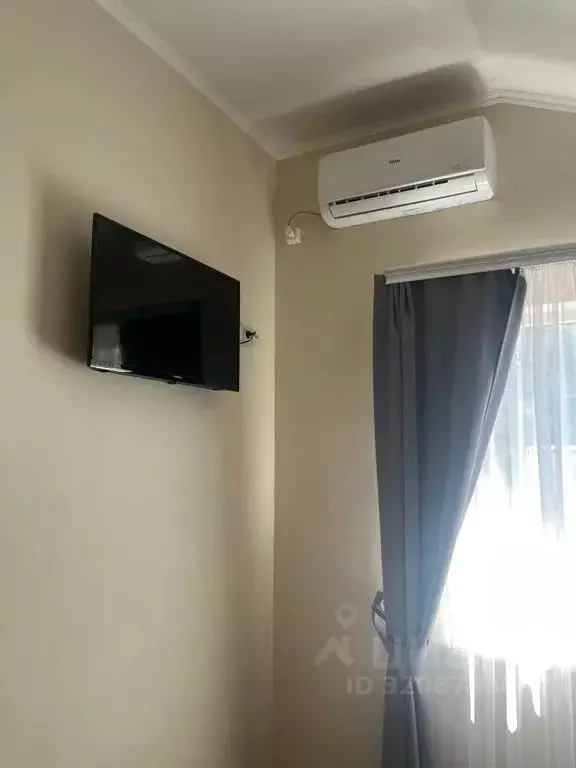 1-к кв. Крым, Черноморское пгт ул. 60-летия Октября, 1-3 (27.0 м) - Фото 2