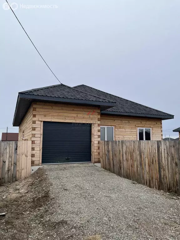 Дом в Усть-Абаканский район, посёлок Расцвет (117 м) - Фото 1