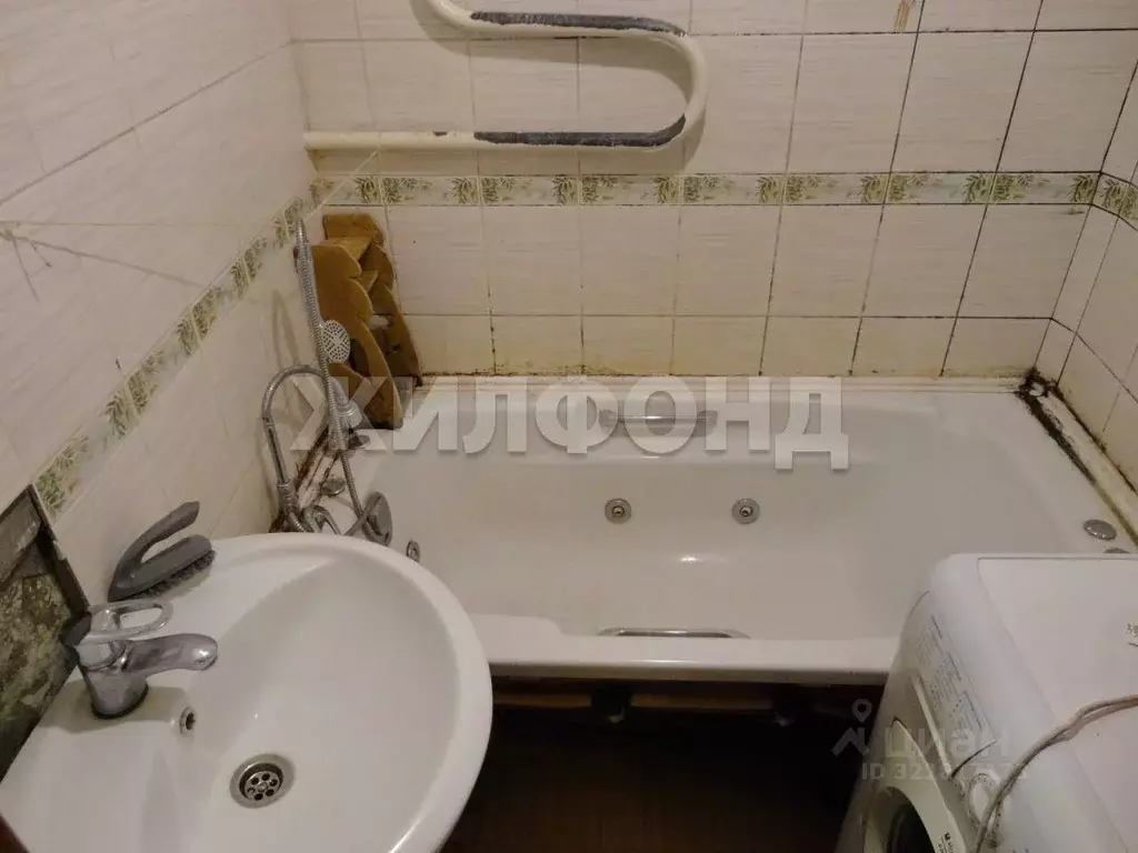 3-к кв. Новосибирская область, Новосибирск ул. Доватора, 37 (58.6 м) - Фото 1