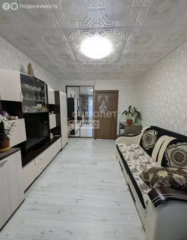 3-комнатная квартира: Красногорск, микрорайон Опалиха, улица Мира, 16 ... - Фото 1