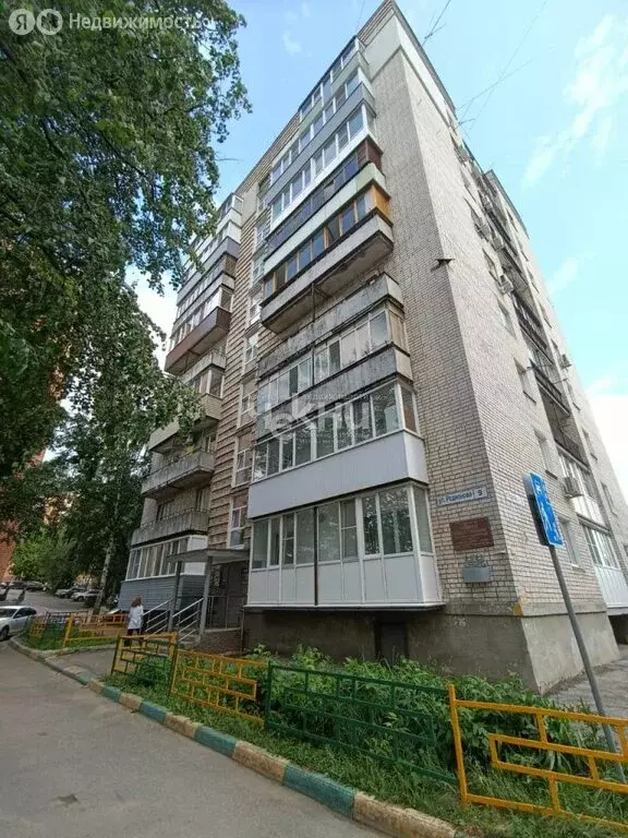 3-комнатная квартира: Нижний Новгород, улица Родионова, 9 (55.5 м) - Фото 0