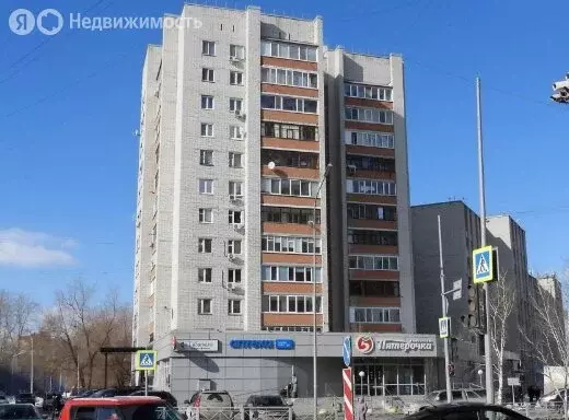 3-комнатная квартира: Тюмень, улица Мельникайте, 44/2 (74.9 м) - Фото 1