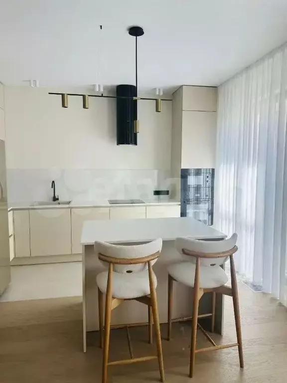 4-к. квартира, 152 м, 3/9 эт. - Фото 0