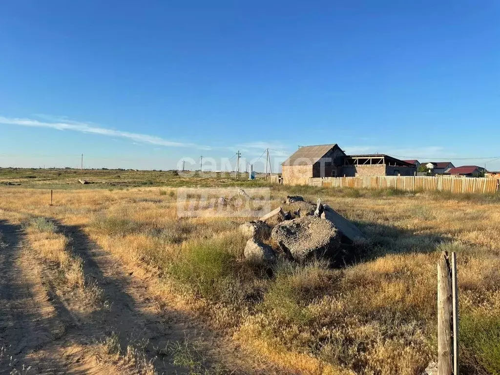 Участок в Астраханская область, Наримановский район, пос. Пригородный ... - Фото 0