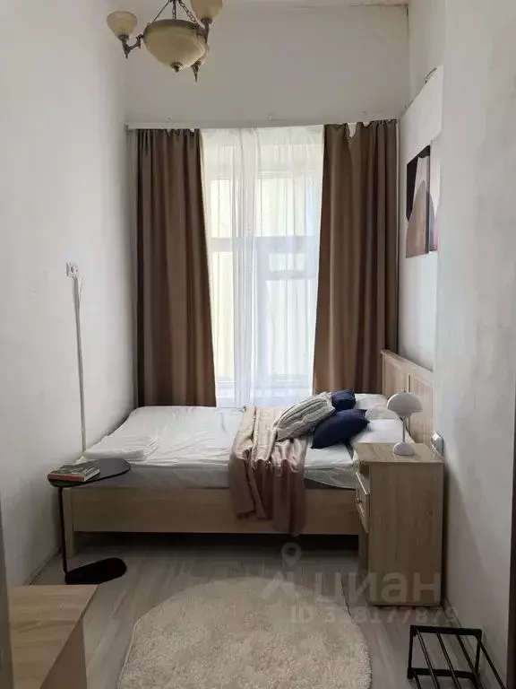 Комната Санкт-Петербург Большая Московская ул., 9 - Фото 1