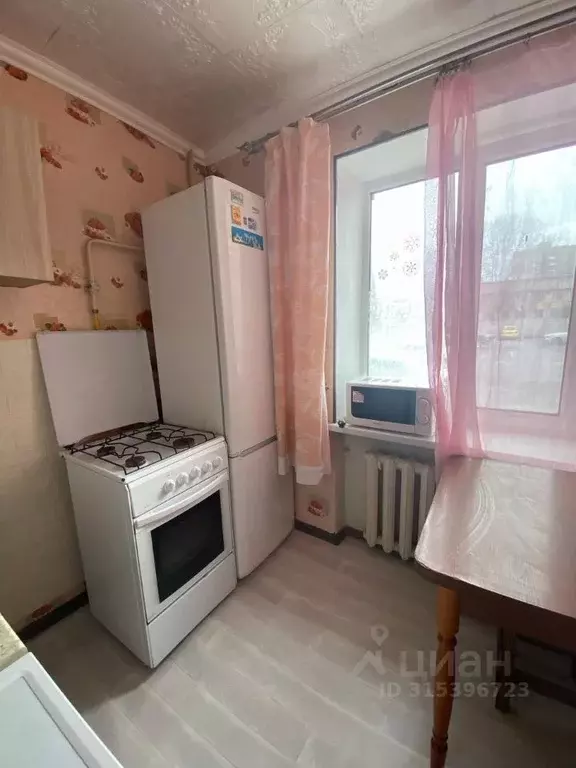 1-к кв. Крым, Симферополь ул. 1-й Конной армии, 25 (30.0 м) - Фото 1