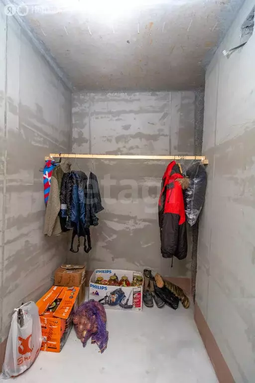 Квартира-студия: Тюмень, улица Сергея Свиридова, 9 (26.7 м) - Фото 1