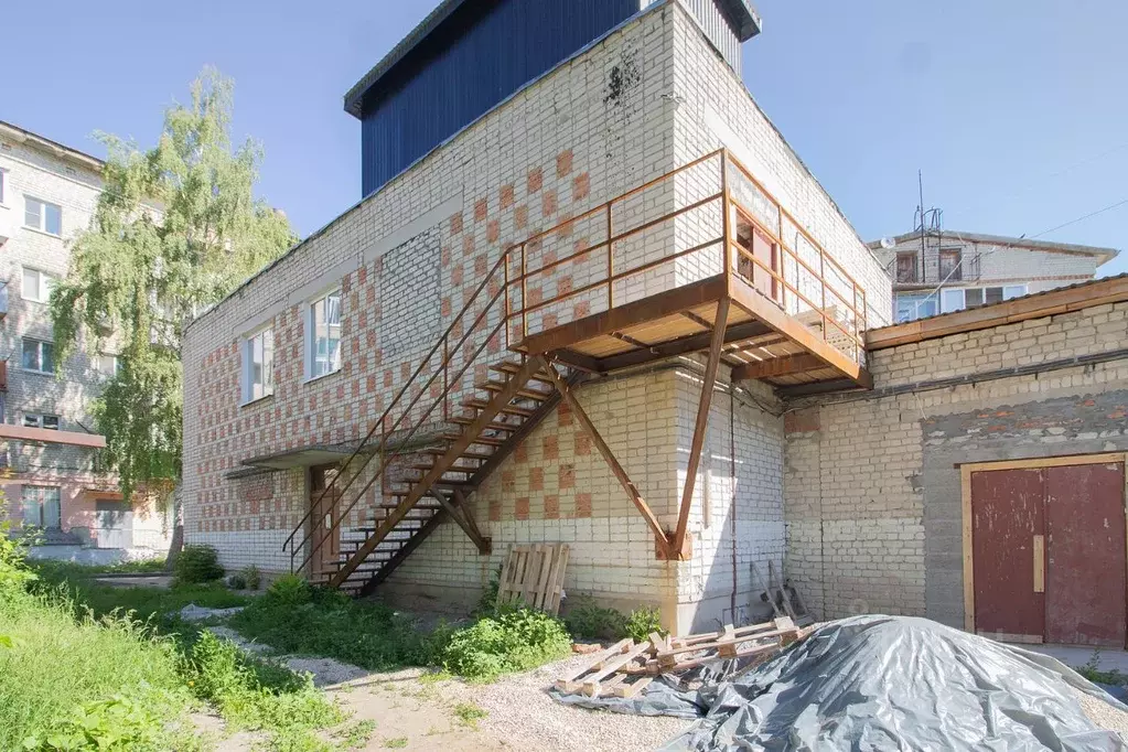 Помещение свободного назначения в Саратовская область, Вольск ул. ... - Фото 1