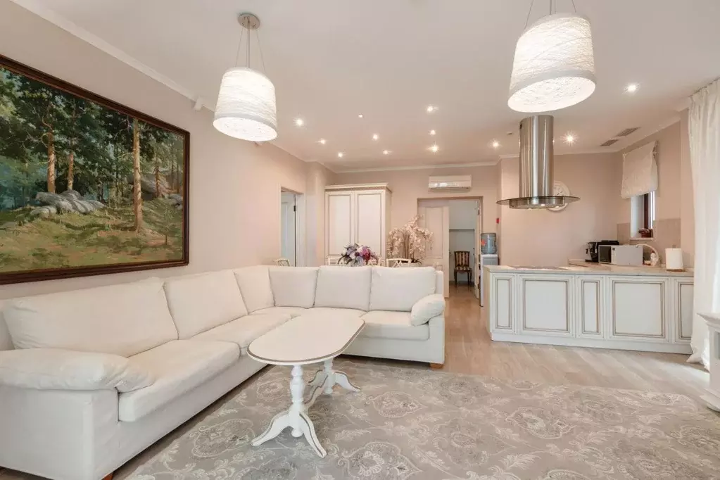 4-к кв. Краснодарский край, Сочи Новый Сочи мкр, ул. Пирогова, 5/10 ... - Фото 1