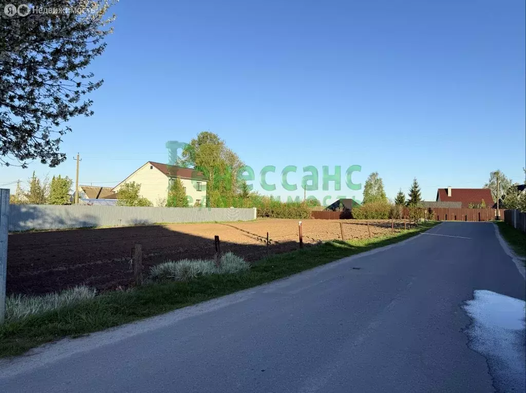 Участок в деревня Добрунь, Деснянская улица (12 м) - Фото 0
