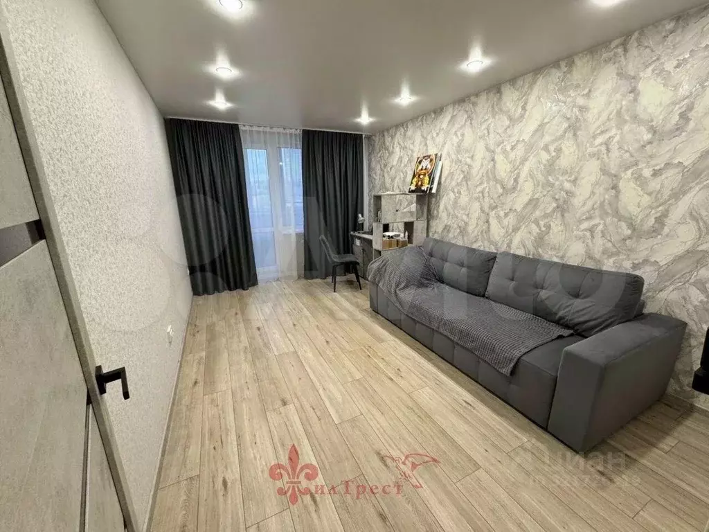 3-к кв. Белгородская область, Белгородский район, Поселок Октябрьский ... - Фото 1