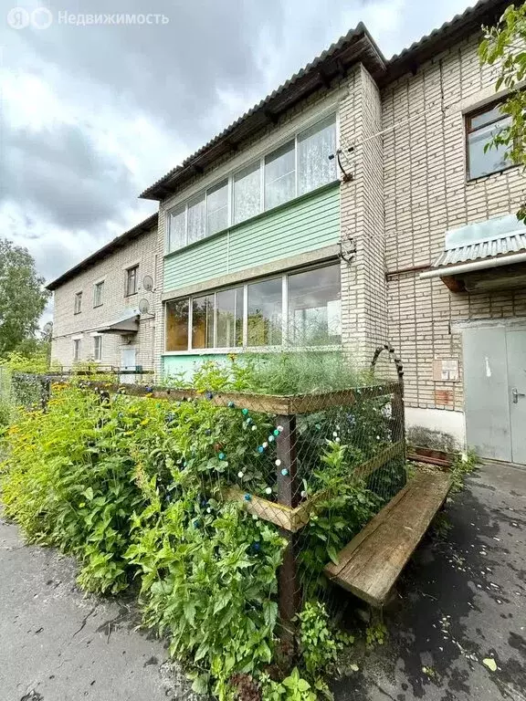 1-комнатная квартира: Гусевский, Садовая улица, 13 (40 м) - Фото 0