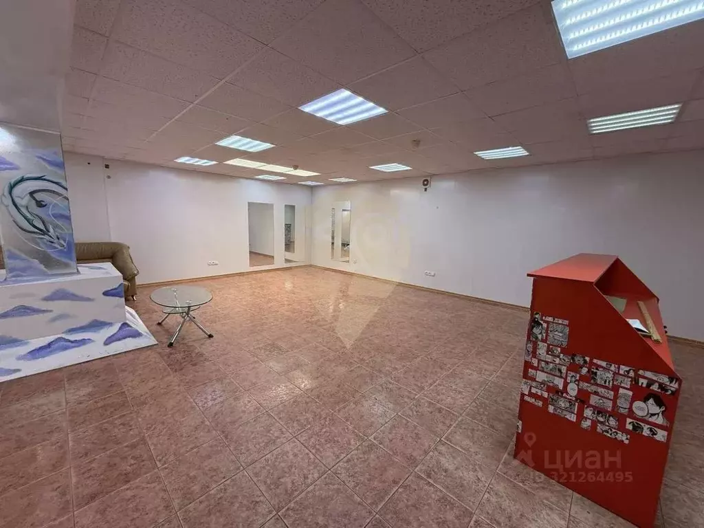 Помещение свободного назначения в Белгородская область, Старый Оскол ... - Фото 1