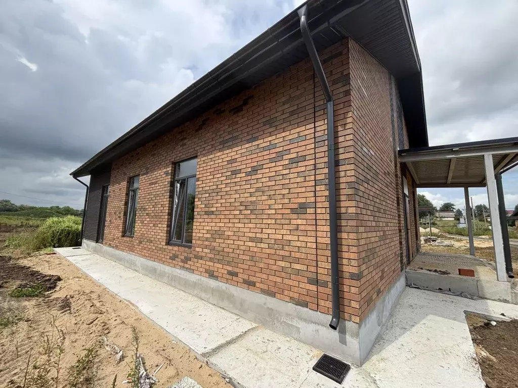 Дом в Марий Эл, Йошкар-Ола городской округ, д. Кельмаково 1 (140 м) - Фото 1