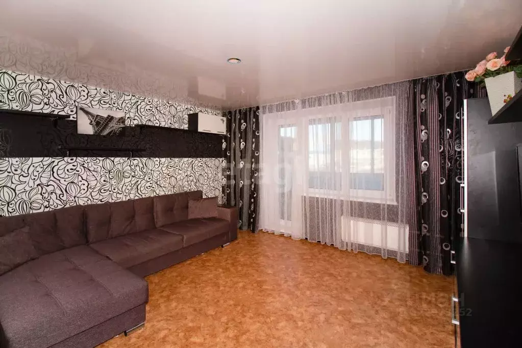 2-к кв. Челябинская область, Челябинск Звенигородская ул., 68 (65.3 м) - Фото 1