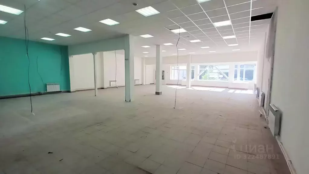 Помещение свободного назначения в Московская область, Красногорск ул. ... - Фото 1