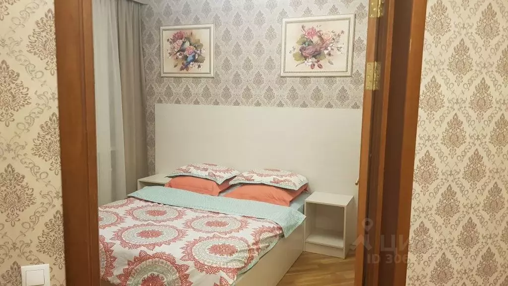 1-к кв. Татарстан, Зеленодольск ул. Гагарина, 5/2 (60.0 м) - Фото 1