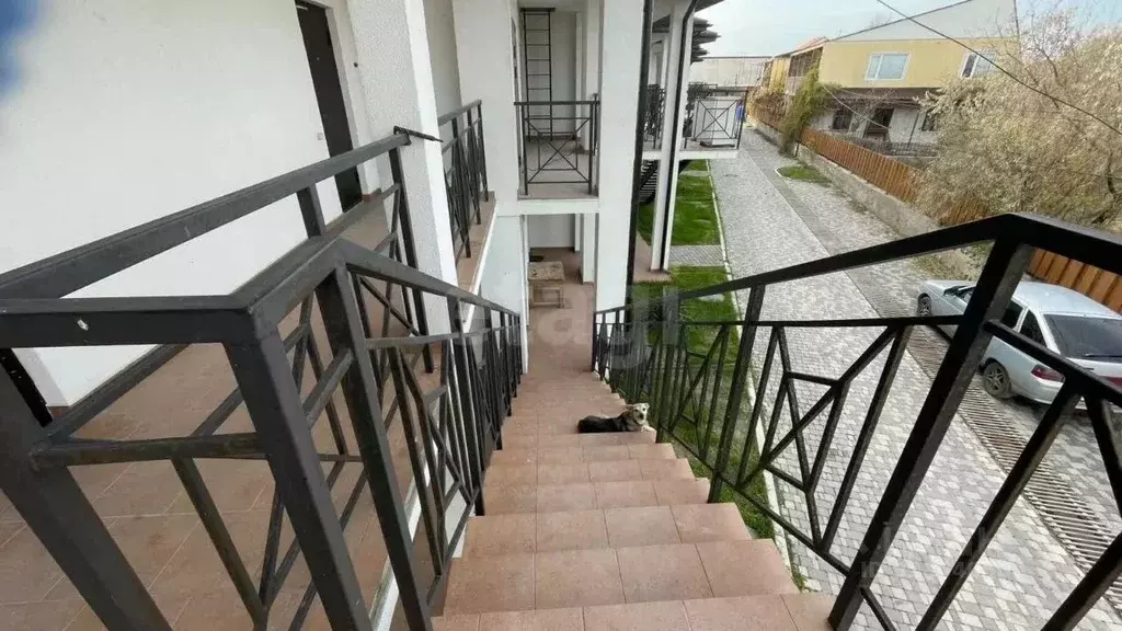 Студия Крым, Черноморский район, с. Межводное ш. Черноморское, 35 ... - Фото 1